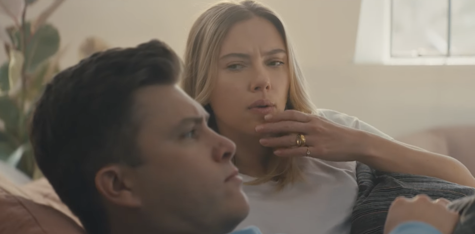 Scarlett Johansson and Colin Jost star in Amazon's Super Bowl 2022 ad. (Photo: Amazon via YouTube)