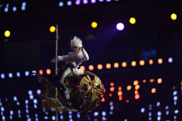 Artists perform during the closing ceremony of the London 2012 Paralympic Games at the Olympic Stadium in east London on September 9, 2012. AFP PHOTO / ADRIAN DENNIS (Photo credit should read ADRIAN DENNIS/AFP/GettyImages)