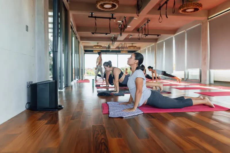 Clases de yoga en Canggu Yoga Center en Bali.  (foto: Klook SG)