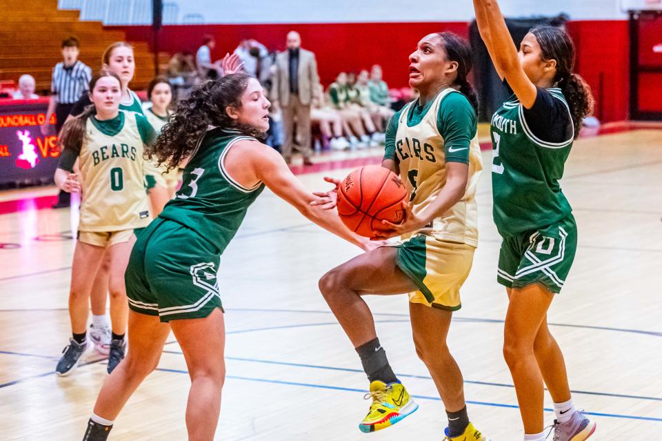 GNB Voc-Tech's Jai-Ana Silva drives the lane.