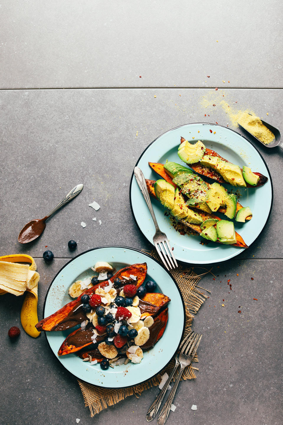 <a href="https://minimalistbaker.com/baked-sweet-potatoes-2-ways/" target="_blank" rel="noopener noreferrer"><strong>Baked Sweet Potatoes Two Ways from Minimalist Baker</strong></a>