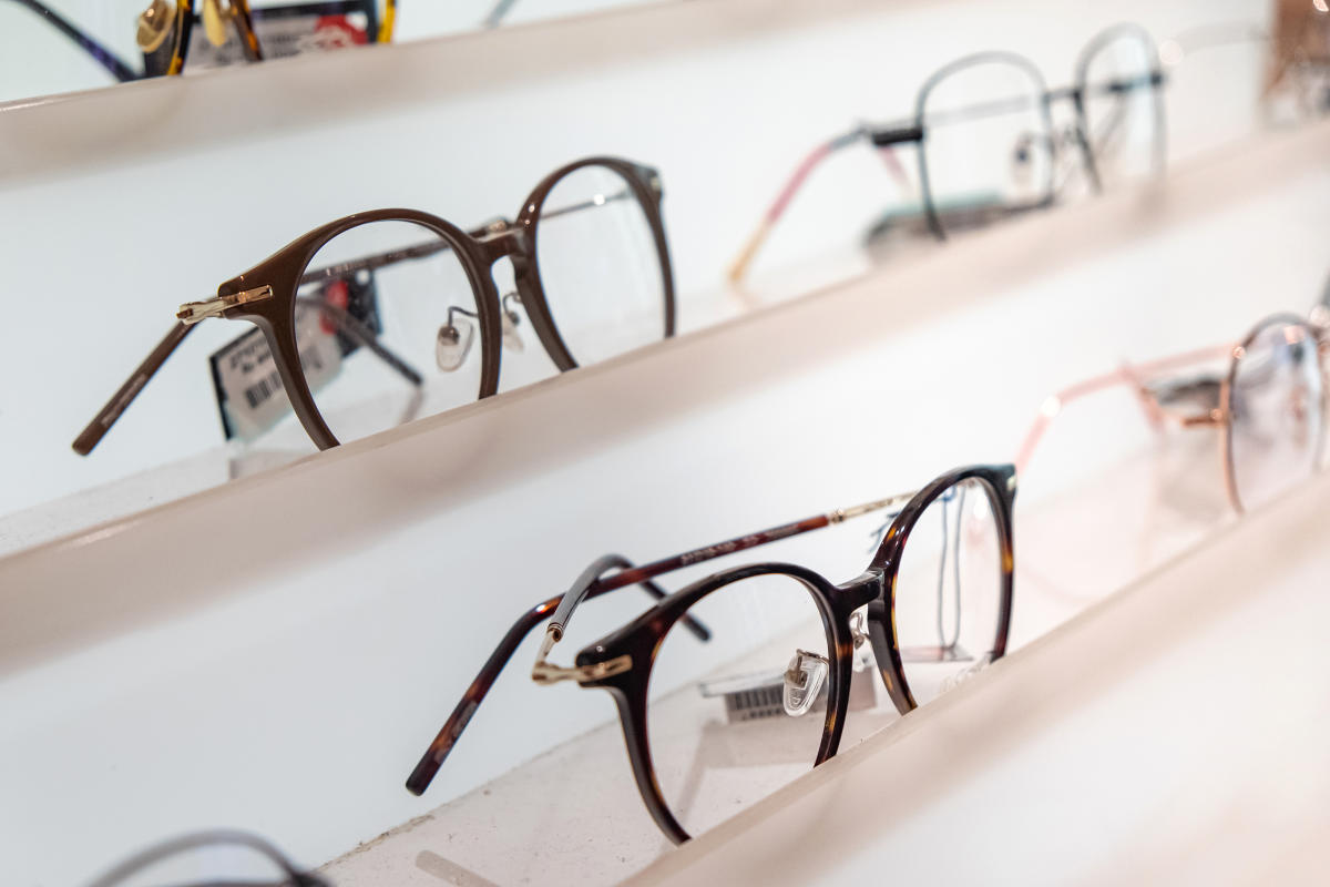 Las 5 mejores tiendas para comprar lentes en Estados Unidos