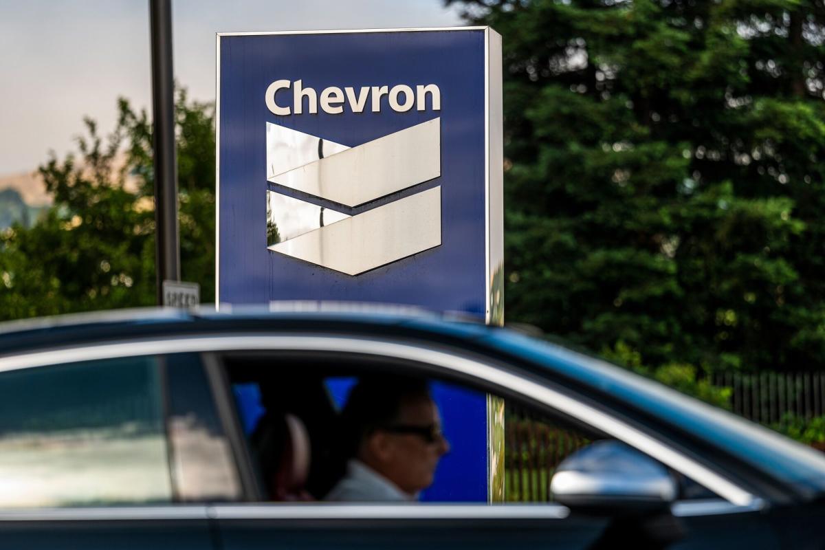 Chevron will introduce renewable gasoline as an alternative to electric