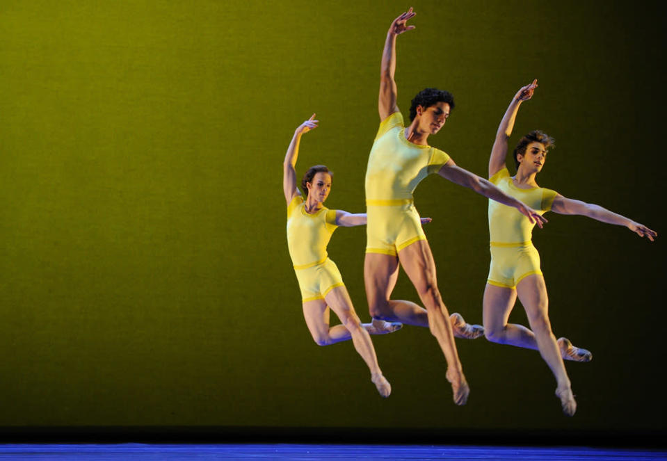 San Francisco Ballet in Wheeldon's Number Nine. © Erik Tomasson