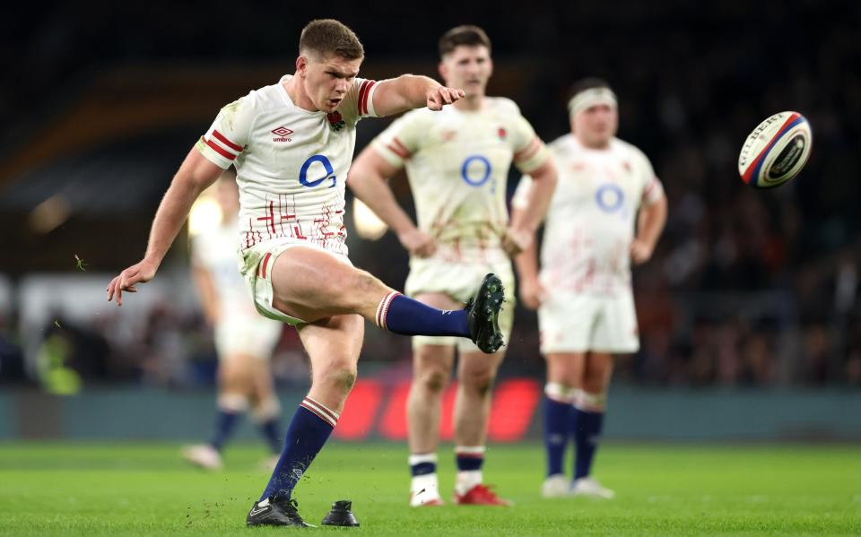 Owen Farrell had an erratic day with the tee as England lost to Scotland at Twickenham - Getty Images/Julian Finney