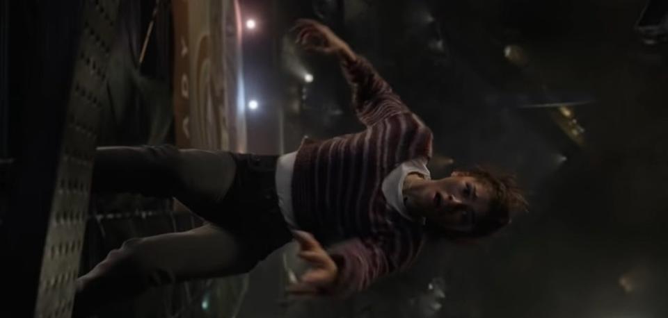 MJ falling from the Statue of Liberty in "Spider-Man: No Way Home"