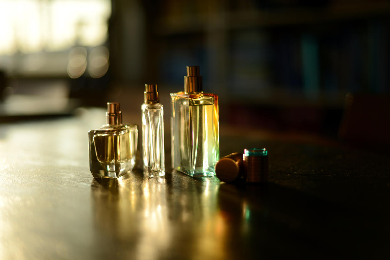 Perfumes o colonias, el mejor regalo ya que siempre quedas bien/Getty Images.