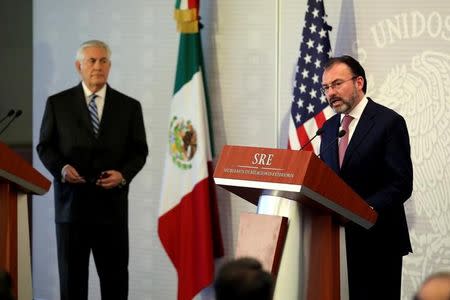 U.S. Secretary of State Rex Tillerson (L) and Mexico's Foreign Secretary Luis Videgaray deliver a statement at the Ministry of Foreign Affairs in Mexico City, Mexico February 23, 2017. REUTERS/Carlos Barria