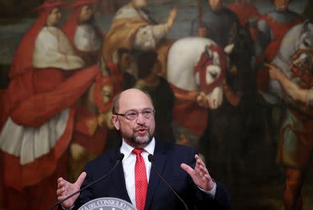 Germany's Social Democratic Party candidate for chancellor Martin Schulz talks during a news conference at Chigi Palace in Rome, Italy, July 27, 2017. REUTERS/Max Rossi