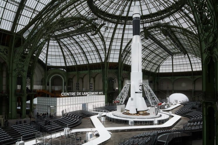 <i>Chanel constructed a rocket for the space-themed display [Photo: Twitter/CHANEL]</i>