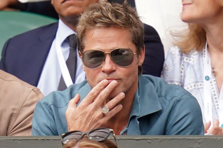 Brad Pitt asistió a la final masculina de Wimbledon en Londres