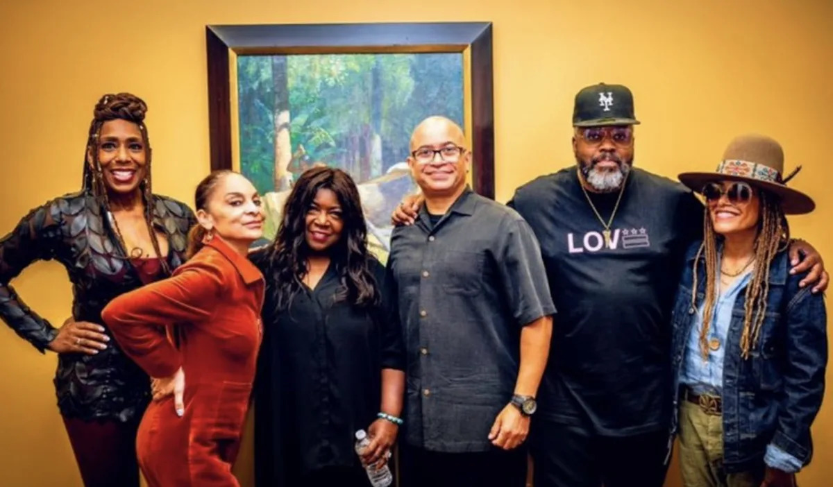 'A Different World' Cast Reunites For Show's 35th Anniversary: 'The Band Got Bac..