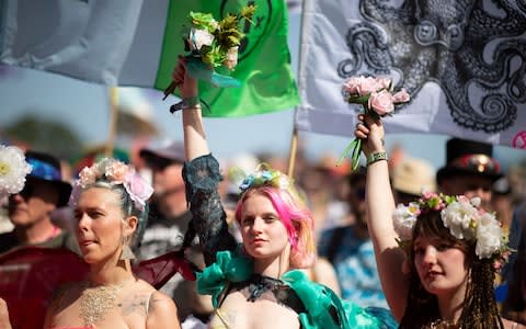 Extinction Rebellion protestors show their support - Credit: Geoff Pugh