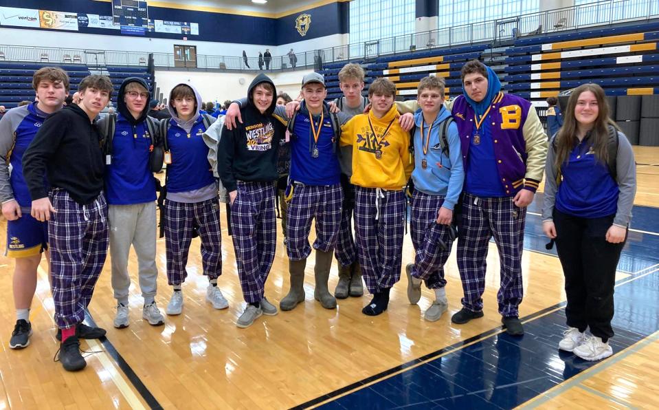 The Bronson Vikings finished in fifth place at the BC Central Invite on Saturday, boasting 8 medalists, including one runner-up and five third place finishes.