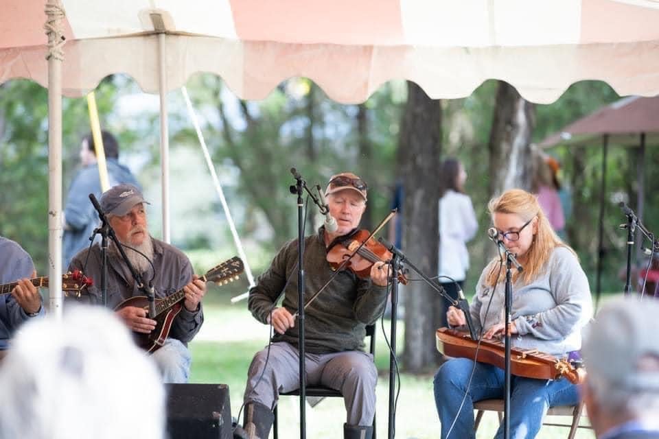 Live music will be one of the many activities offered at the 45th annual Fall Apple Festival at Washington Presbyterian Church on Saturday, Oct. 21, 2023. Church members have volunteered to play live bluegrass and folk music throughout the event.