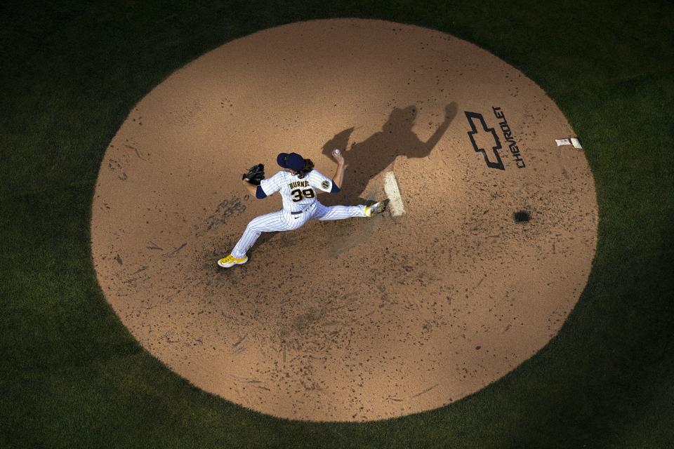 Milwaukee Brewers starting pitcher Corbin Burnes thorws during the eighth inning of a baseball game against the San Francisco Giants Saturday, May 27, 2023, in Milwaukee. (AP Photo/Morry Gash)