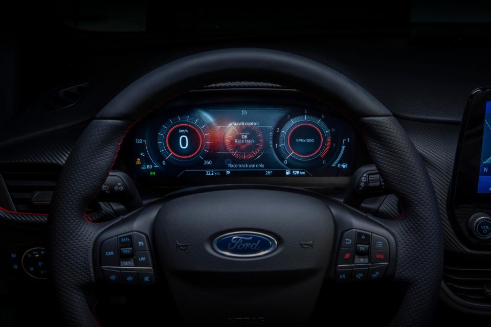 2021_FORD_FIESTA_STUDIO_INTERIOR_13.jpg