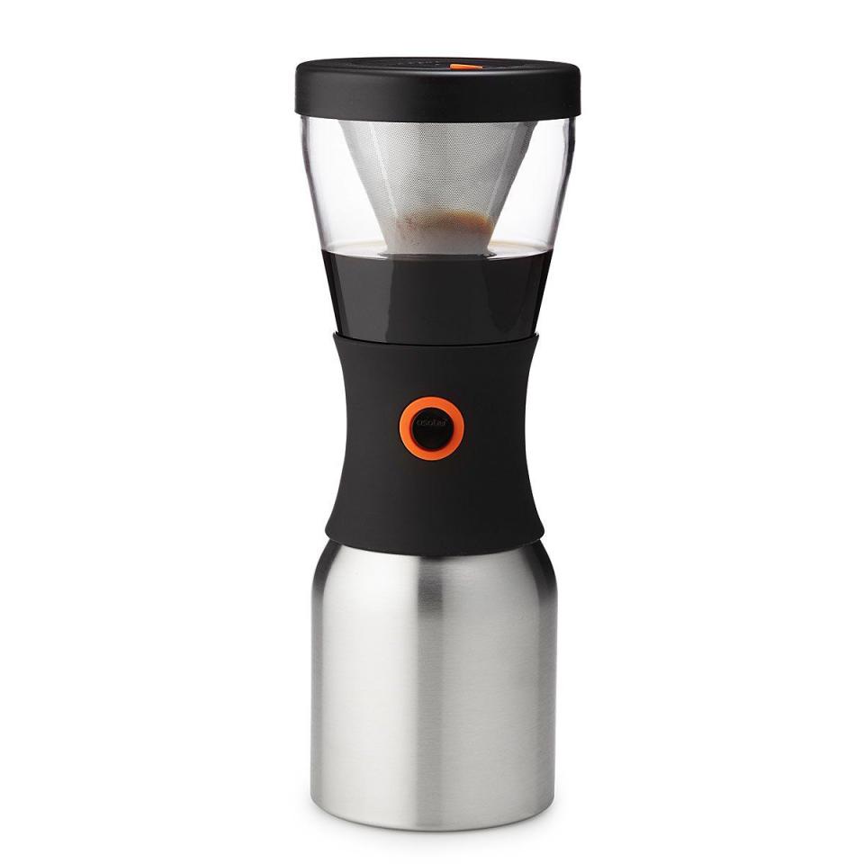 15) Cold Brew Coffee Maker & Carafe