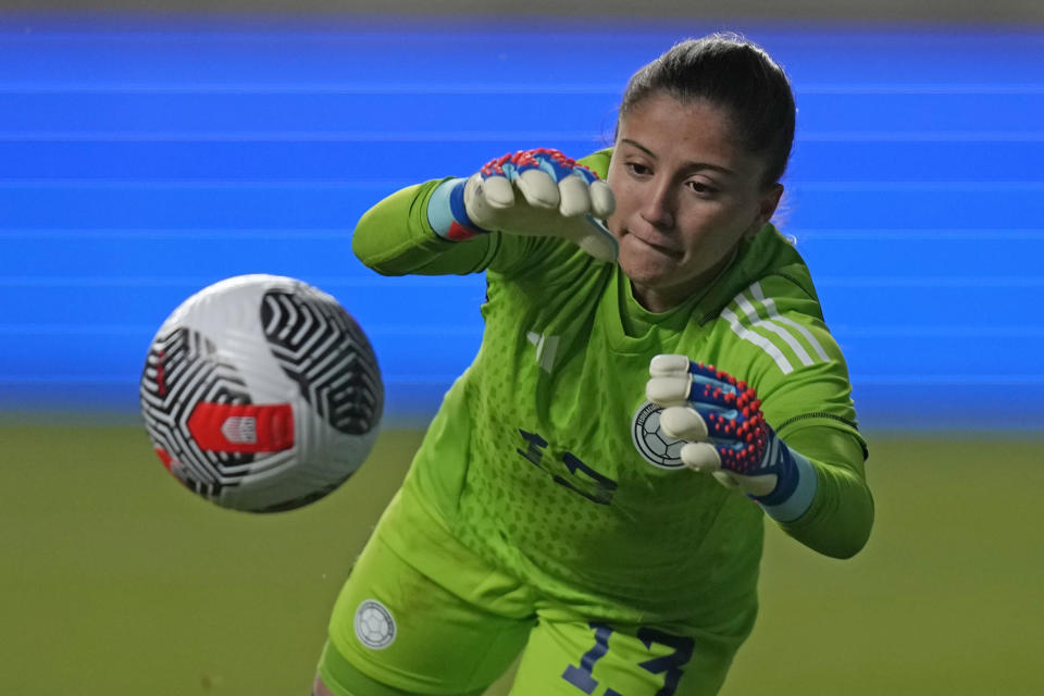 Colombia goalkeeper Natalia Giraldo makes a save during the first half of the team's international friendly soccer match against the United States on Thursday, Oct. 26, 2023, in Sandy, Utah. (AP Photo/Rick Bowmer)