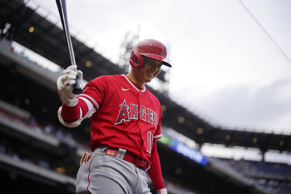 Los Angeles Angels' Shohei Ohtani prepares to bat before a baseball game against the Philadelphia Phillies, Monday, Aug. 28, 2023, in Philadelphia. (AP Photo/Matt Slocum)