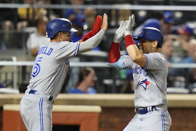 Dad-to-be Chris Bassitt pitches Blue Jays over Mets - CBS New York