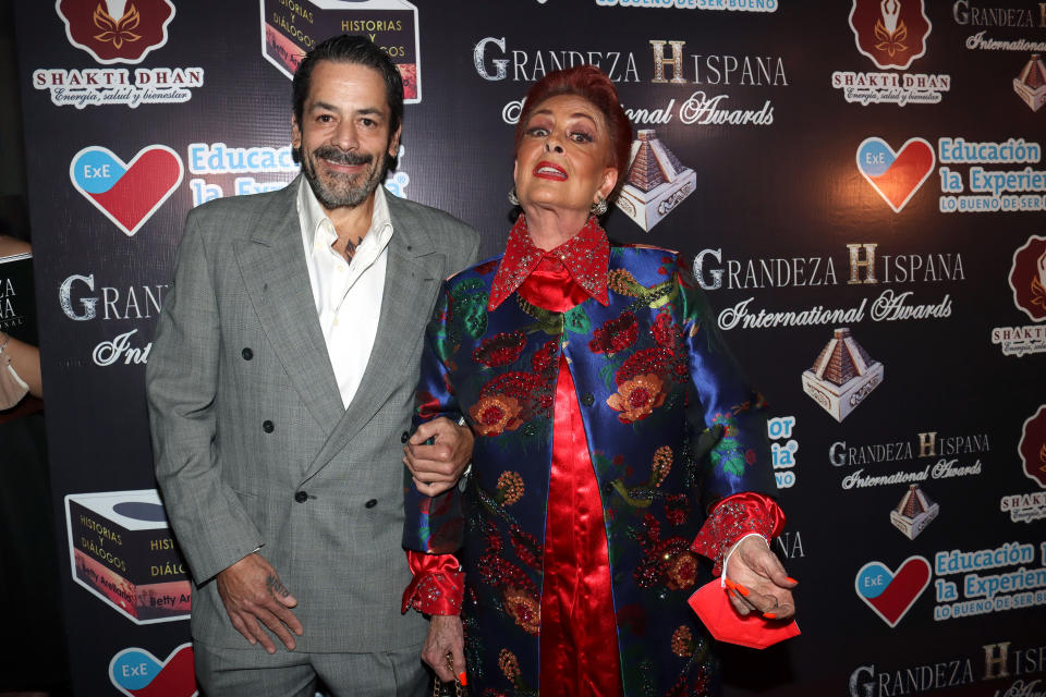 MEXICO CITY, MEXICO - JUNE 21: Patricio Levy and Talina Fernández poses for photos during the red carpet of 'Grandeza Hispana 2021 Awards' at Teatro Centenario June 21, 2021 in Mexico City, Mexico. (Photo by Adrián Monroy/Medios y Media/Getty Images)