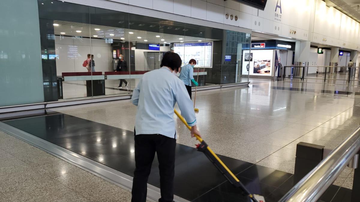 [情報] 香港星巴克員工確診武漢肺炎，2門市停業