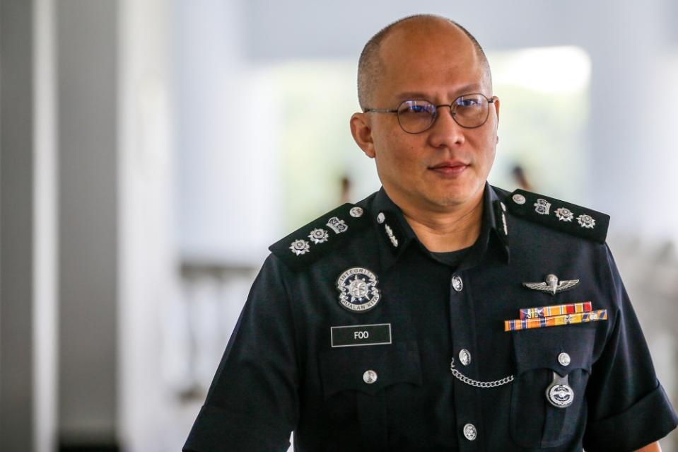 ACP Foo Wei Min arrives at the Kuala Lumpur Court Complex on November 8, 2023. — Picture by Hari Anggara.