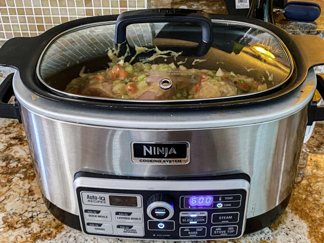 This slow-cooker chicken pot pie is Reddit-famous, so we tried it