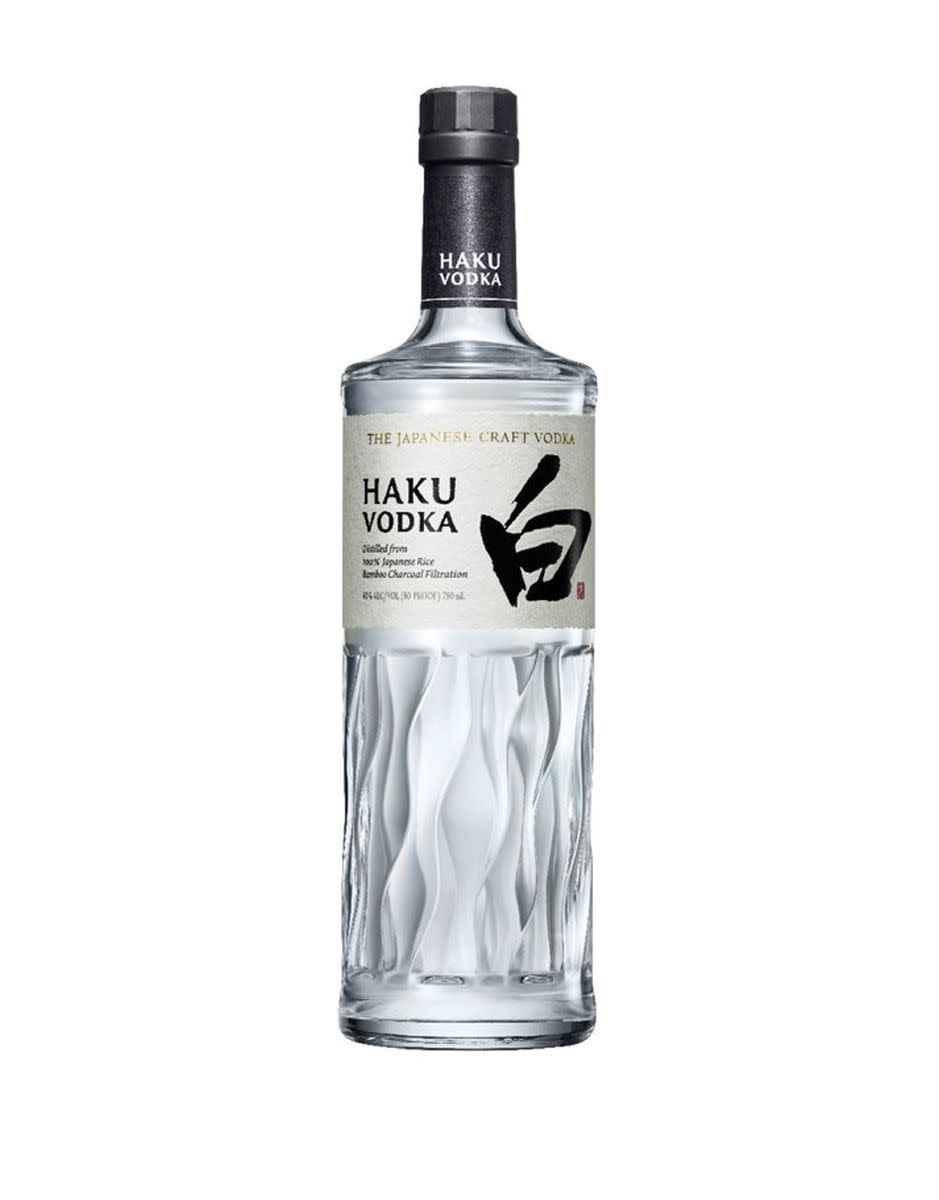 2) Haku Vodka