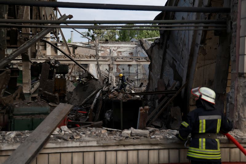 Russia's attacks Ukraine in continues, in Kyiv