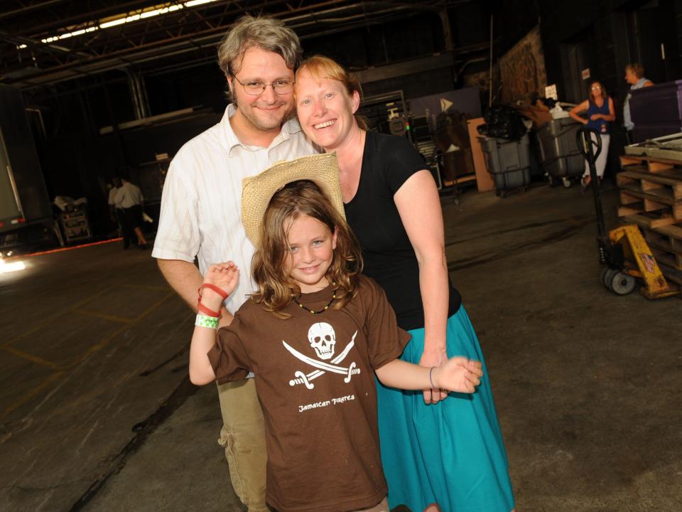 Amy Carter (right) with husband Jay Kelly and son Hugo Carter