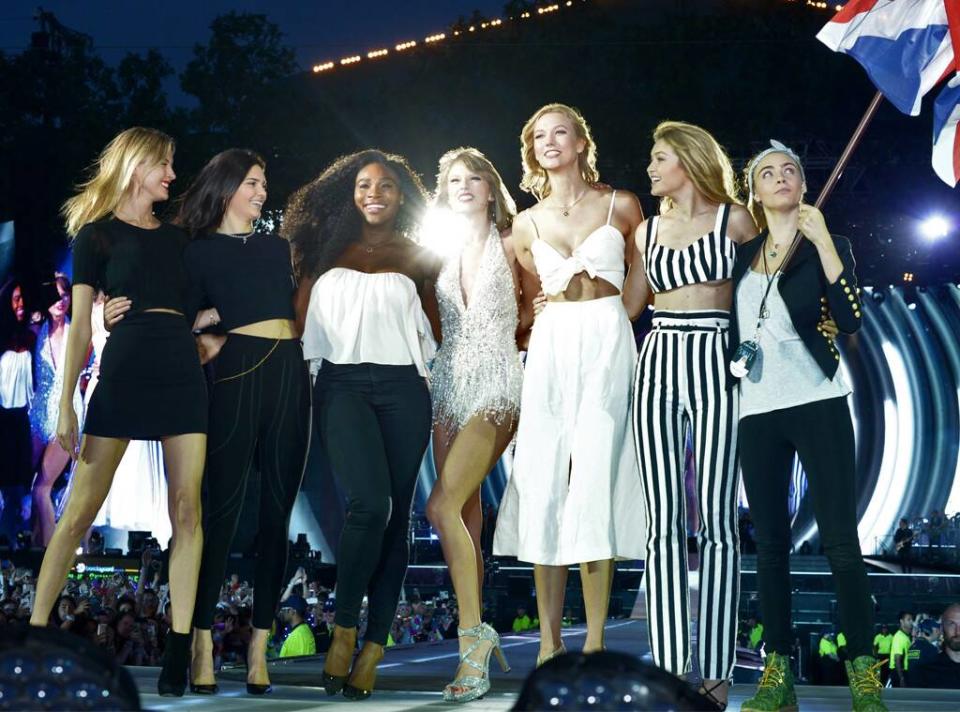 Martha Hunt, Kendall Jenner, Serena Williams, Taylor Swift, Karlie Kloss, Gigi Hadid, Cara Delevingne 