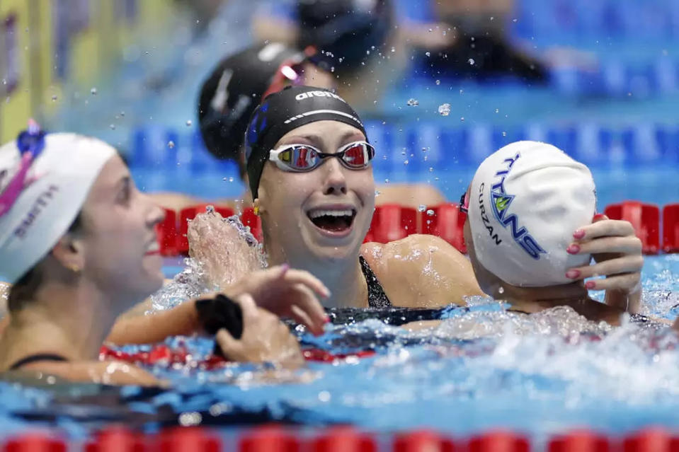 美國21歲泳將沃爾許(Gretchen Walsh)意外打破100蝶世界紀錄。法新社