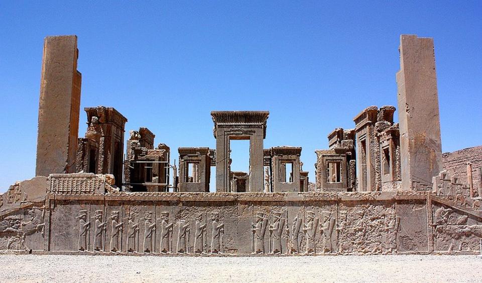 <span class="caption">Apadana Palace, Persepolis.</span> <span class="attribution"><a class="link " href="https://commons.wikimedia.org/wiki/File:Takhteh_Jamshid.jpg" rel="nofollow noopener" target="_blank" data-ylk="slk:Marmoulak;elm:context_link;itc:0;sec:content-canvas">Marmoulak</a>, <a class="link " href="http://creativecommons.org/licenses/by/4.0/" rel="nofollow noopener" target="_blank" data-ylk="slk:CC BY;elm:context_link;itc:0;sec:content-canvas">CC BY</a></span>