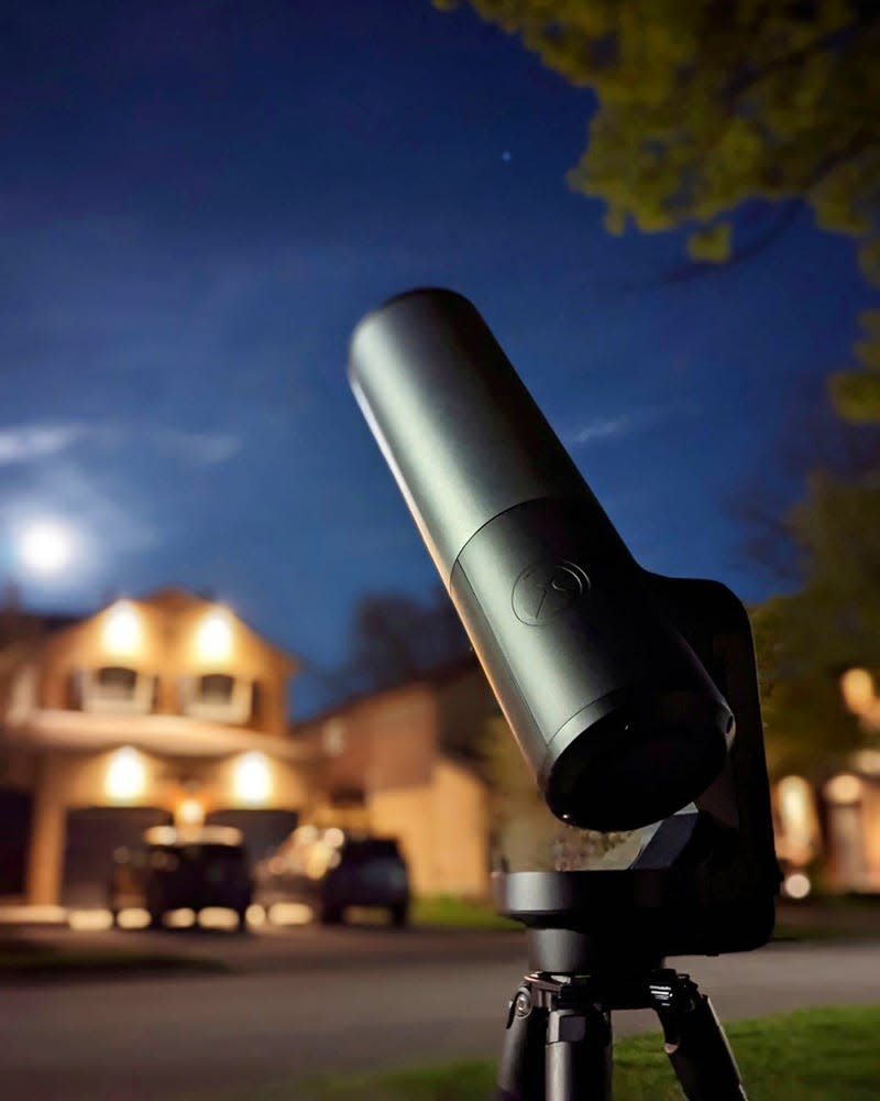 Photo of Unistellar's eQuinox 2 Smart Telescope