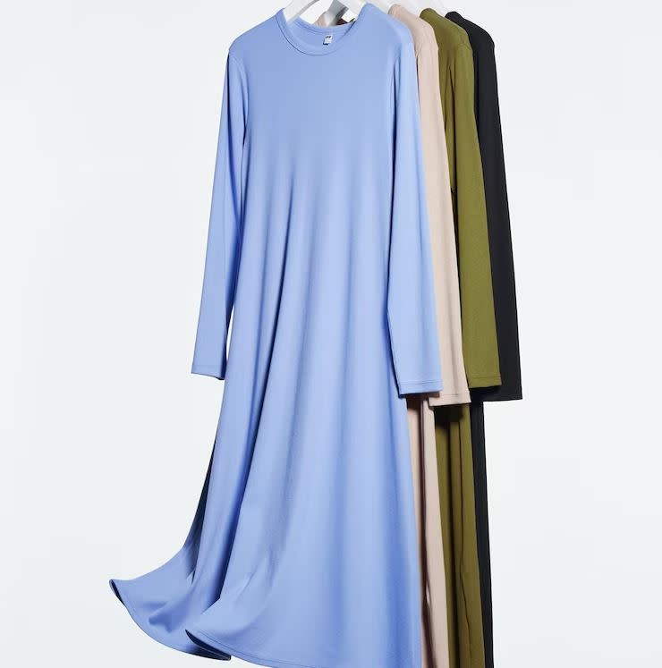 Ribbed long sleeve flare dress [Photo via Uniqlo] 