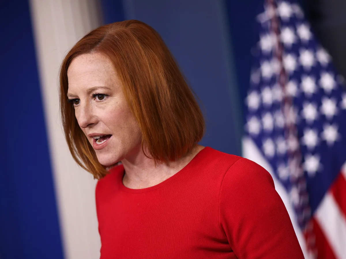 Jen Psaki backed her kid's school in a fight with Virginia's GOP governor over mandating masks for students