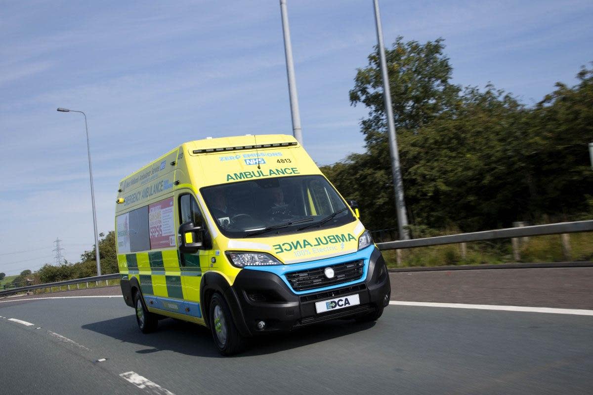 St John’s Hill Clapham: Three taken to hospital after crash <i>(Image: PA)</i>