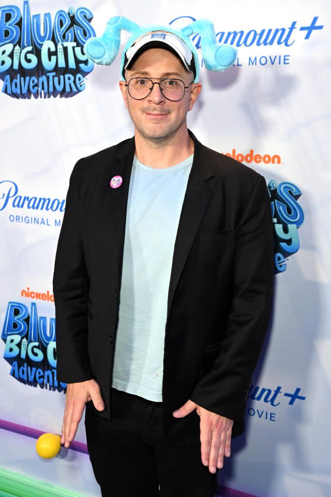 Blues Clues Star Steve Burns Reacts to Quiet on Set Docuseries