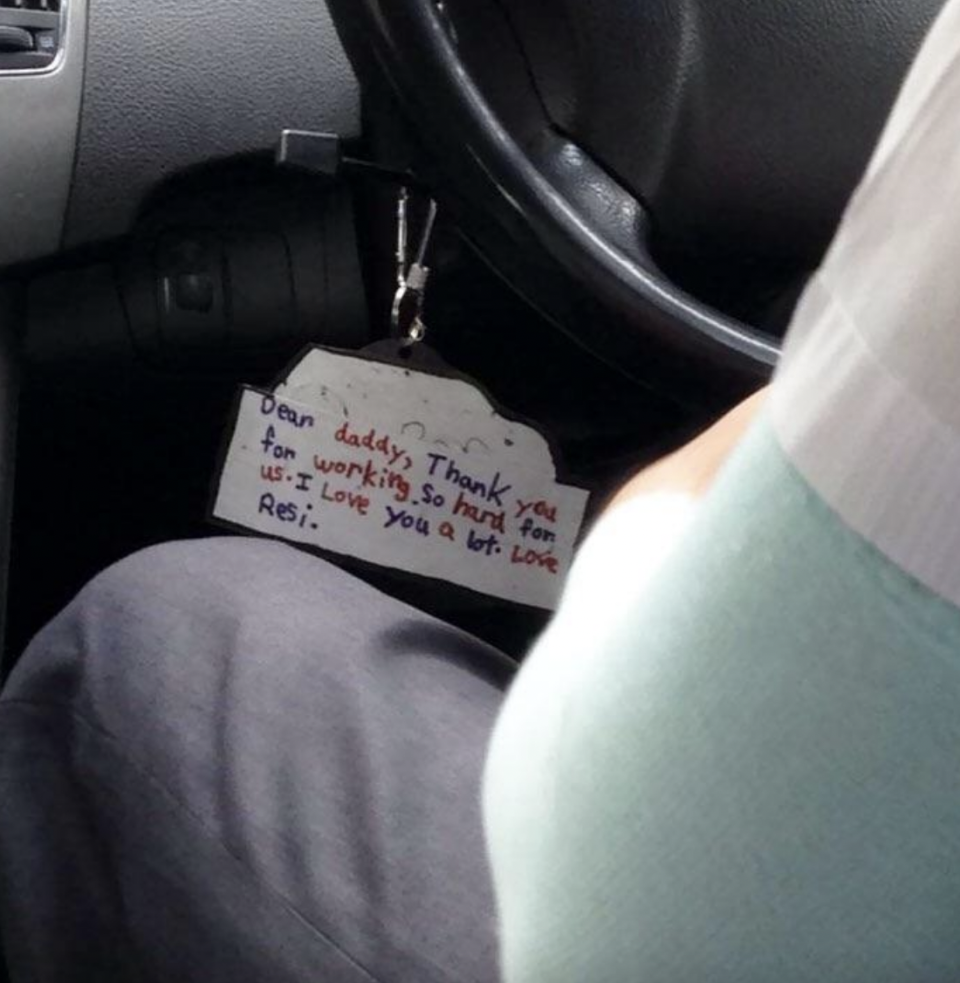 the note on the car keychain