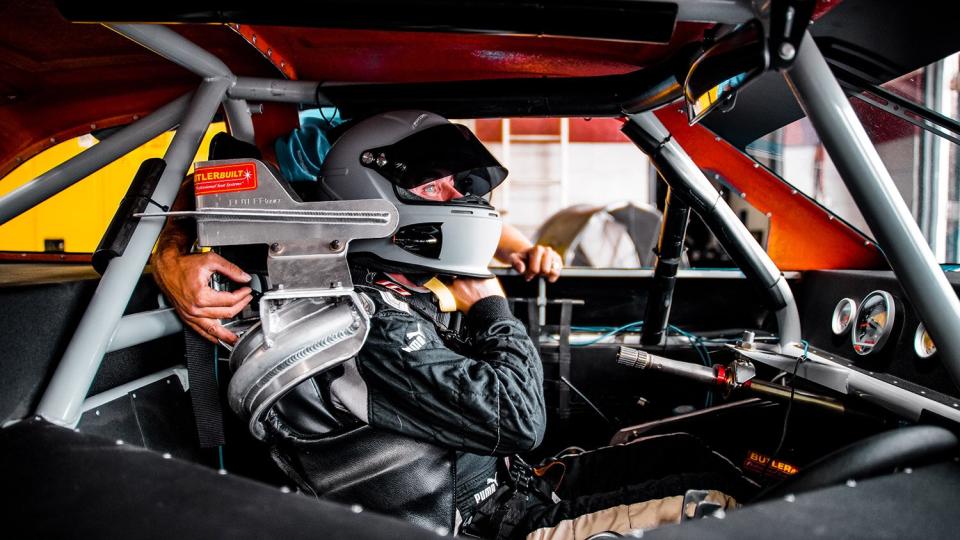 Frankie Muniz entering race in Daytona NASCAR