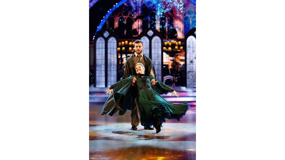 Vito Coppola and Sarah Hadland dancing a Viennese Waltz