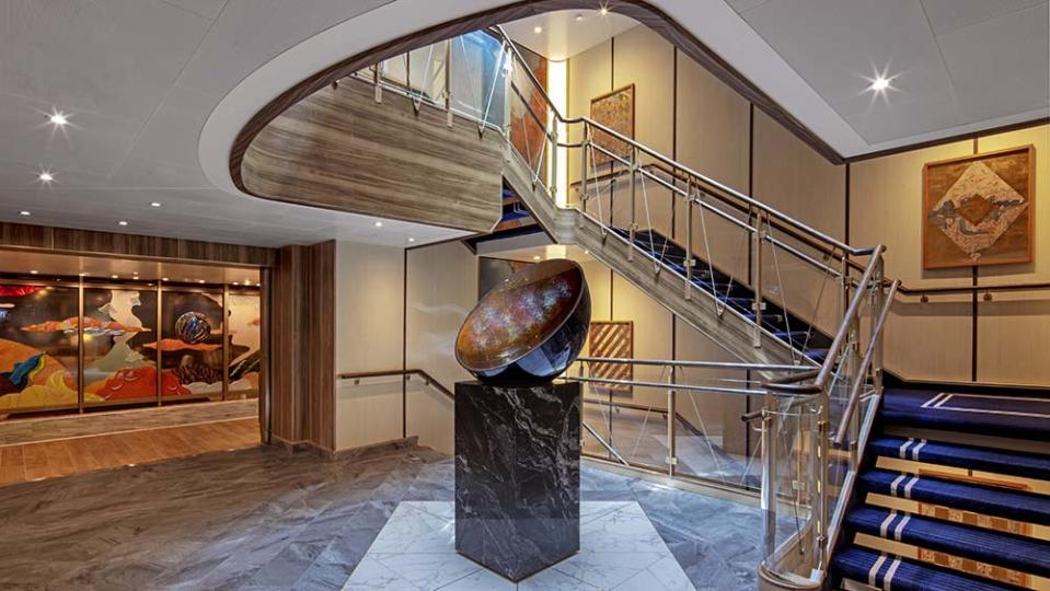 Seabourn Pursuit Atrium