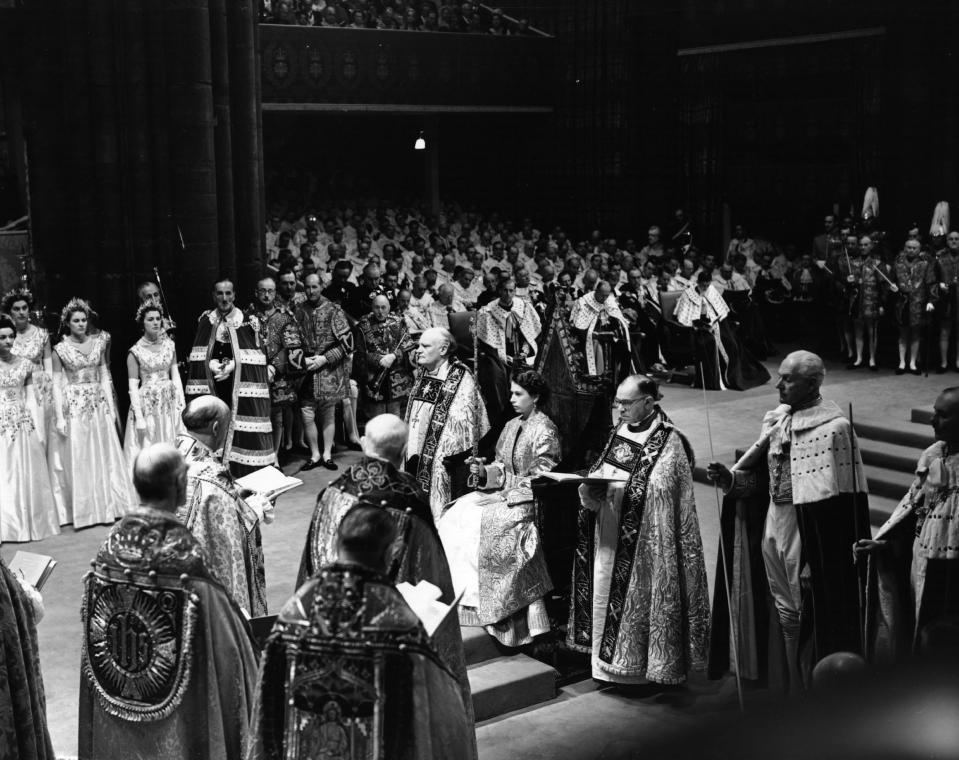 Queen Elizabeth II during her coronation ceremony.<span class="copyright">Fox Photos/Getty Images</span>