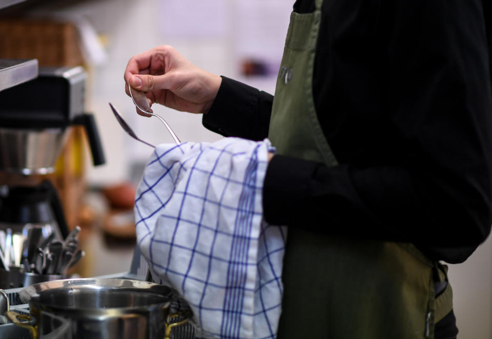 Just 1% catering staff stated they regularly used bad language. (Photo: Patrick Seeger/picture alliance via Getty Images)