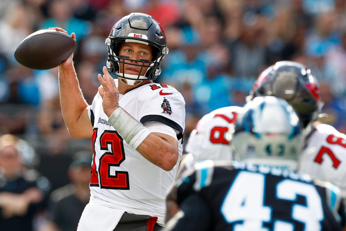 What channel is Panthers vs. Buccaneers on today? Time, TV schedule for NFL  Week 17 game