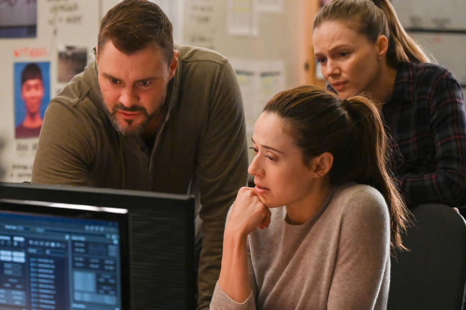 Despite their own drama, Ruzek offered Burgess and daughter Makayla his dad's house during season 9, episode 20. After Makayla's traumatic abduction — and the murder of her babysitter — Ruzek told Burgess to move into the house, noting that he would continue to live elsewhere. She reluctantly agreed and Ruzek later joined the girls to live with them fulltime.