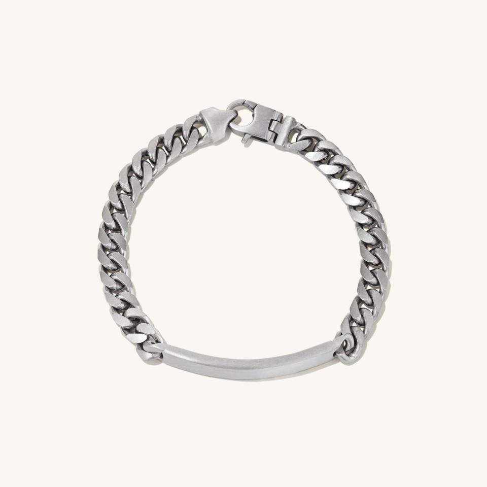 Mejuri Engravable ID Bracelet