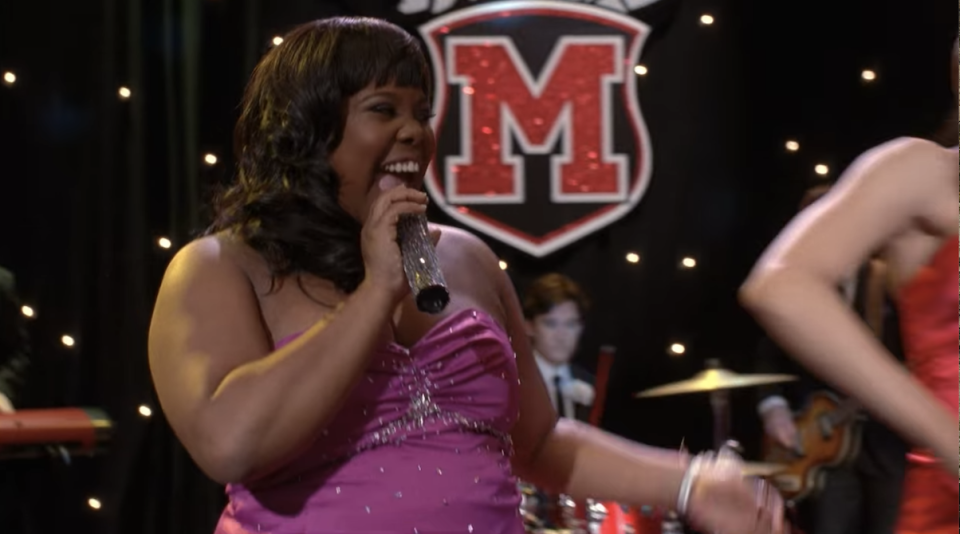 Mercedes singing with Santana